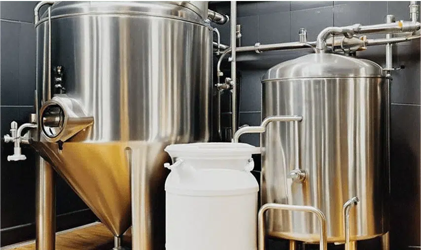 Clean-in-place sanitation system icon utilizing ozone technology for food safety compliance